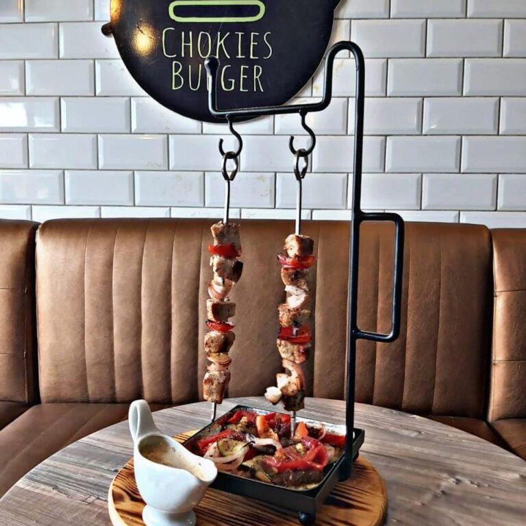 chokies burger restaurant tetouan