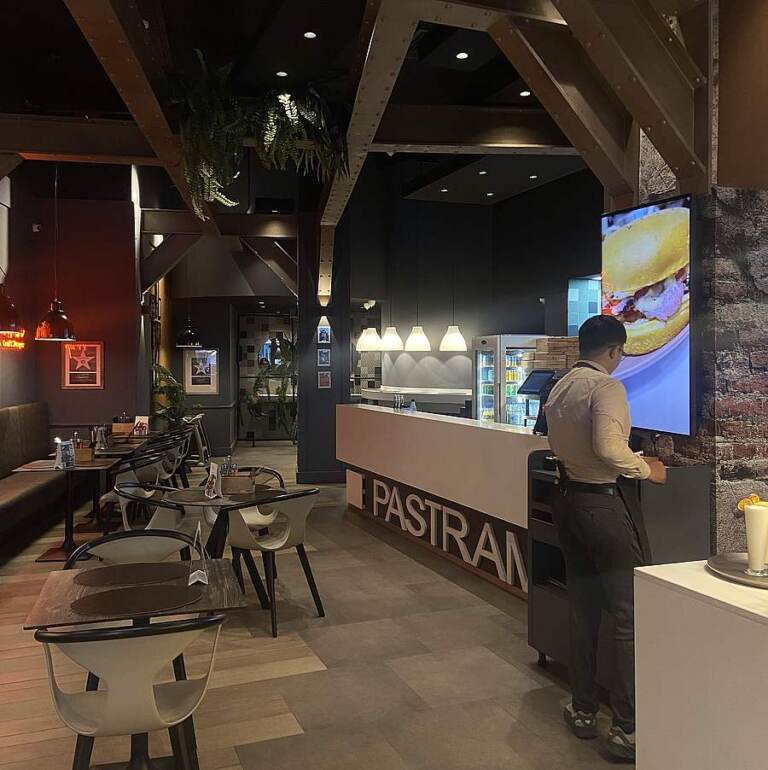 Menu Pastrama Casablanca December 2023 150111-361600