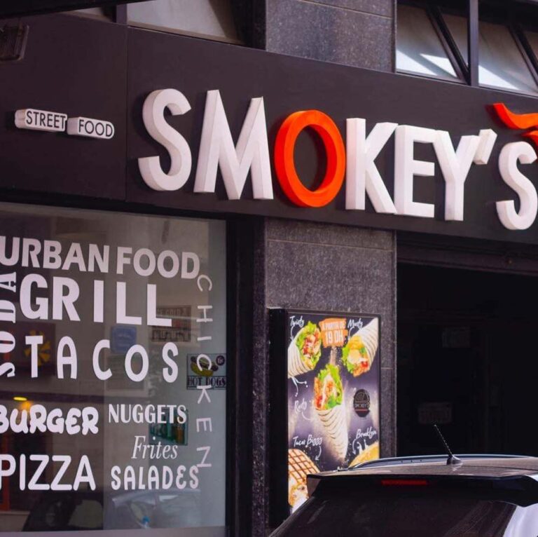 smokeys restaurant rabat
